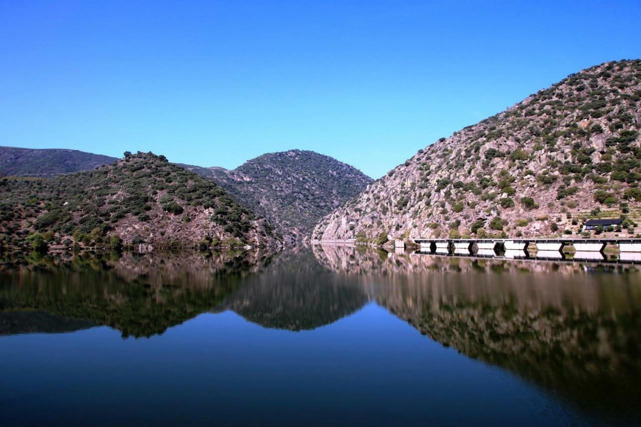 Douro Yacht Charter & Bungalows São João da Pesqueira Exterior foto